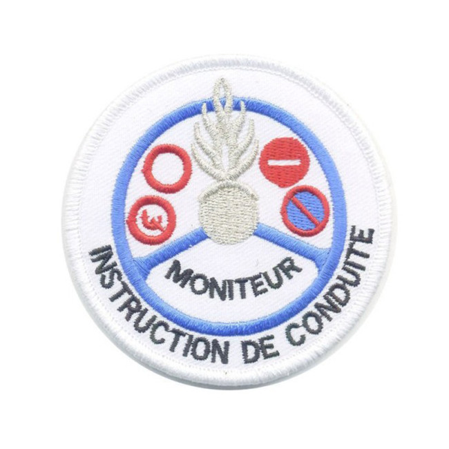 Écusson brodé MONITEUR de Conduite Gendarmerie Argent Écusson brodé MONITEUR de Conduite Gendarmerie Argent